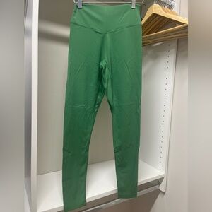 Vitality Cloud II Pant Size M Color Green